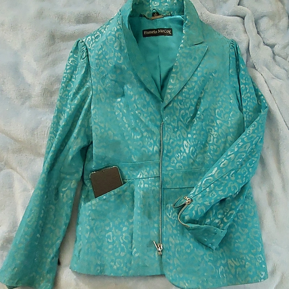 Pamela McCoy Blue Blazer with Textured Fabric